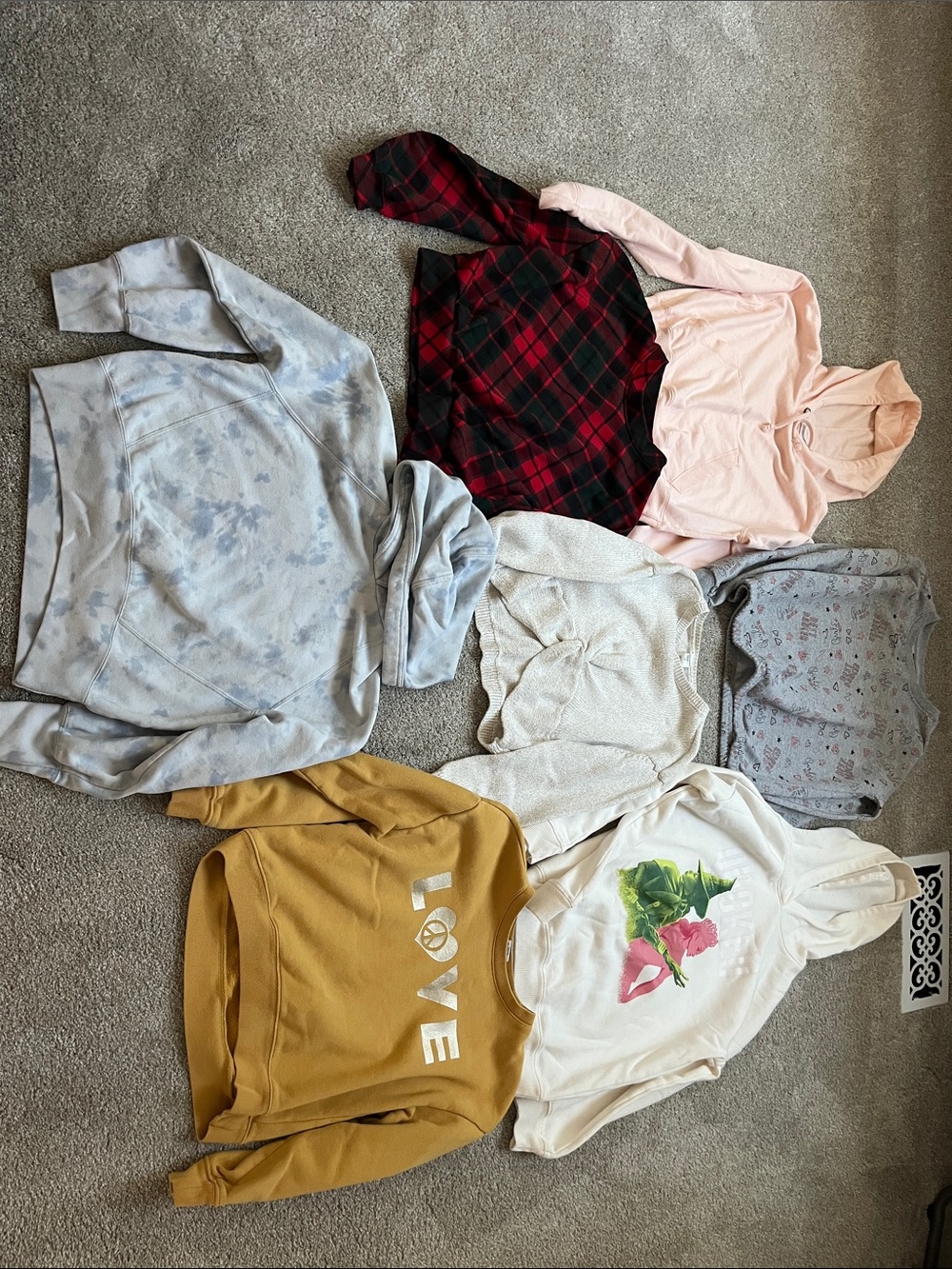 Kids long sleeve tops/sweatshirts